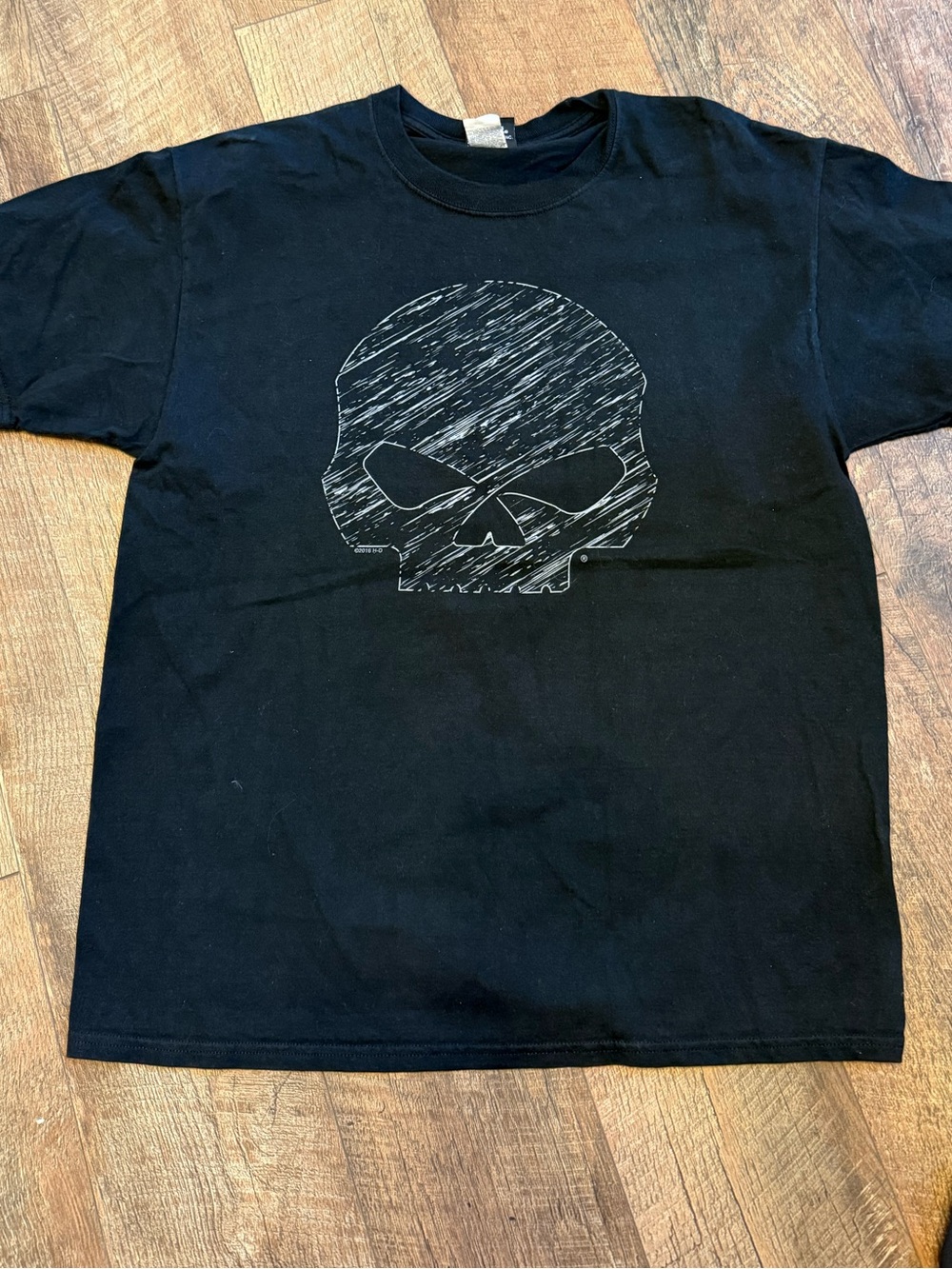 Harley Davidson  Black T-Shirt with Gray Skull Graphic - Men's Short Sleeve